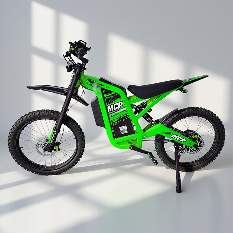 MC010 Green Electric Motorcycle Light Bee Edition